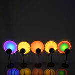 GloboStar® 00812 Επιτραπέζιο Φωτιστικό Πορτατίφ LED 12W -lm 180° DC 5V IP20 Μπλε - Μωβ - Ροζ RAINBOW EFFECT Μαύρο Μέταλλο με Διάφανο Πλαστικό - Μ10 x Π10 x Υ26.5cm - 2 Xρόνια Εγγύηση - Image 20